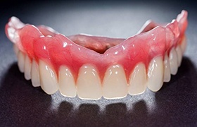 Denture